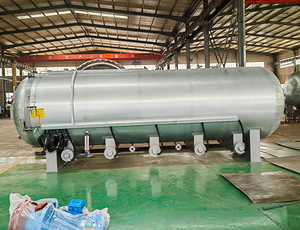 非標定制電蒸汽硫化罐