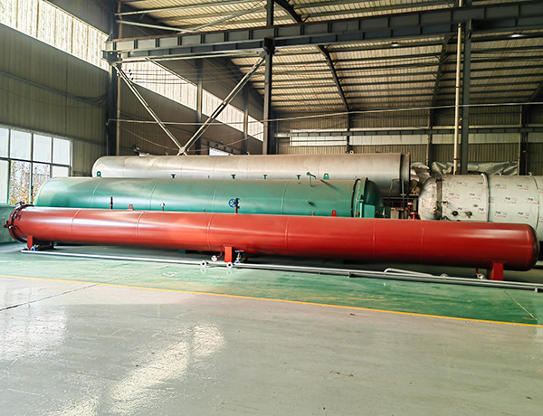 加長(zhǎng)型滾筒包膠硫化罐